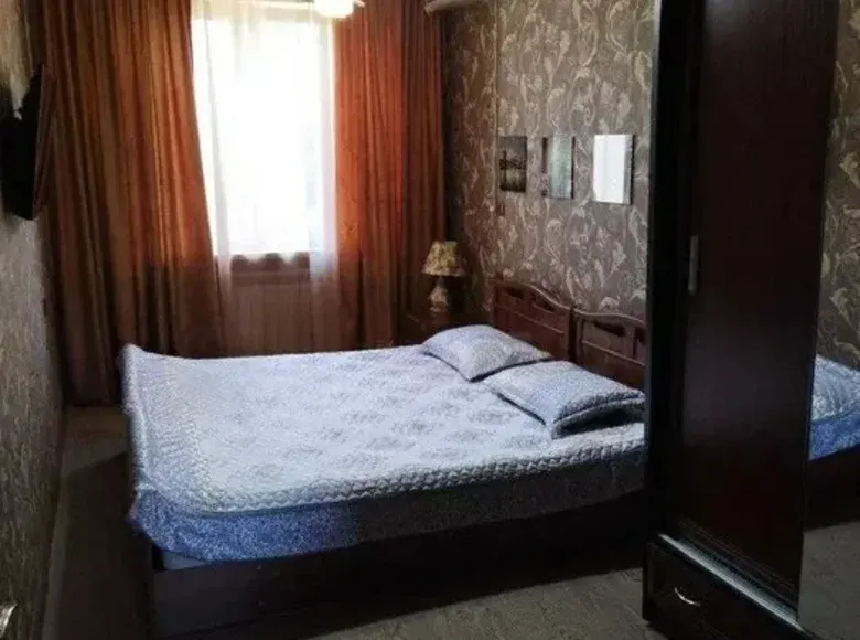 Сотилади 2 хонали квартира, 51 м², 2/4 қават — Юнусобод тумани