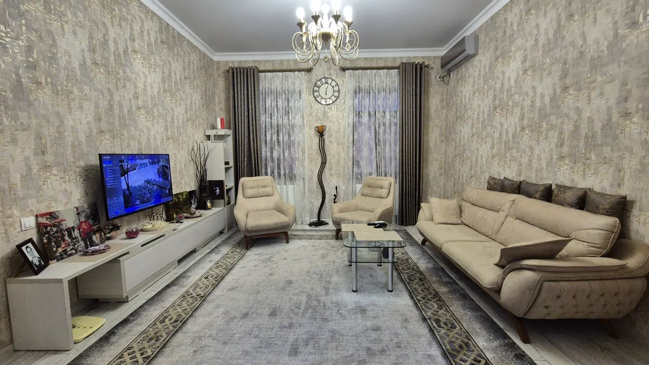 Ijaraga beriladi 3 xonali hovli uy, 2 sotix, 105 m², 1 qavatli — Mirobod tumani