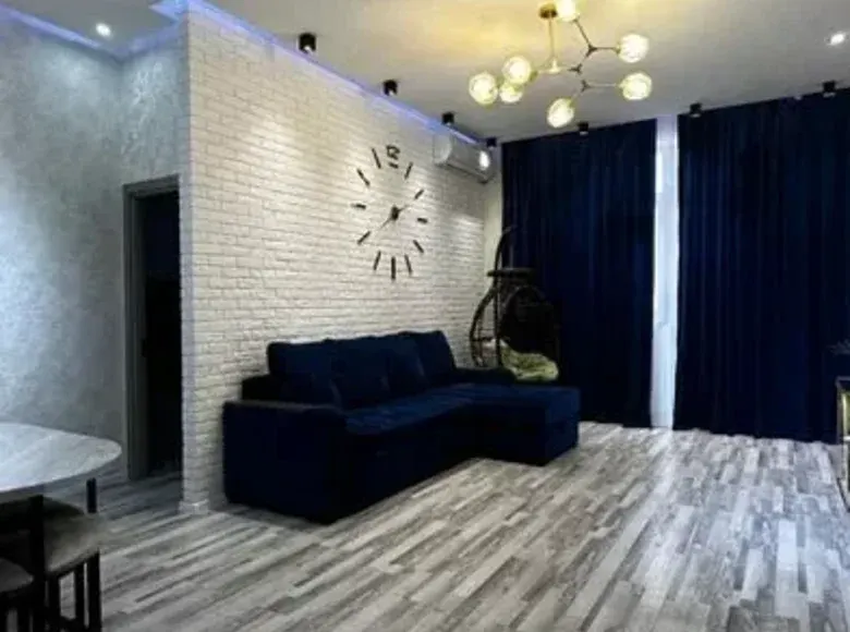 Сотилади 3 хонали квартира, 72 м², 7/8 қават — Мирзо Улуғбек тумани