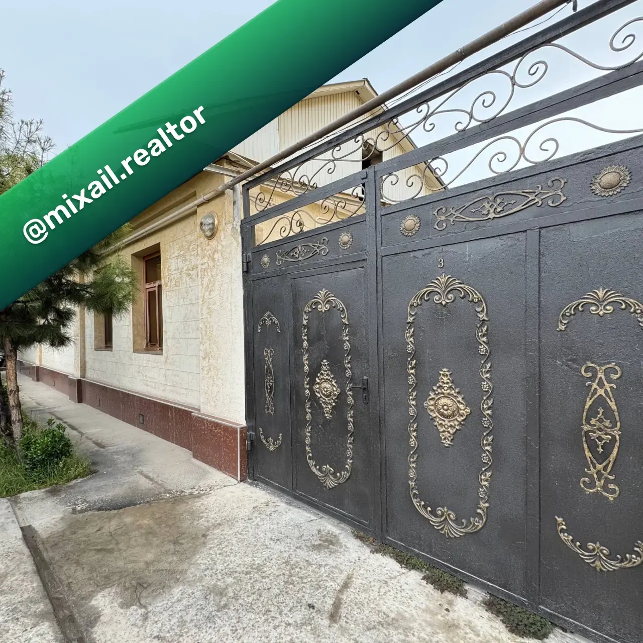 Сотилади 8 хонали ҳовли уй, 3.8 сотих, 1/1 қават — Яккасарой тумани