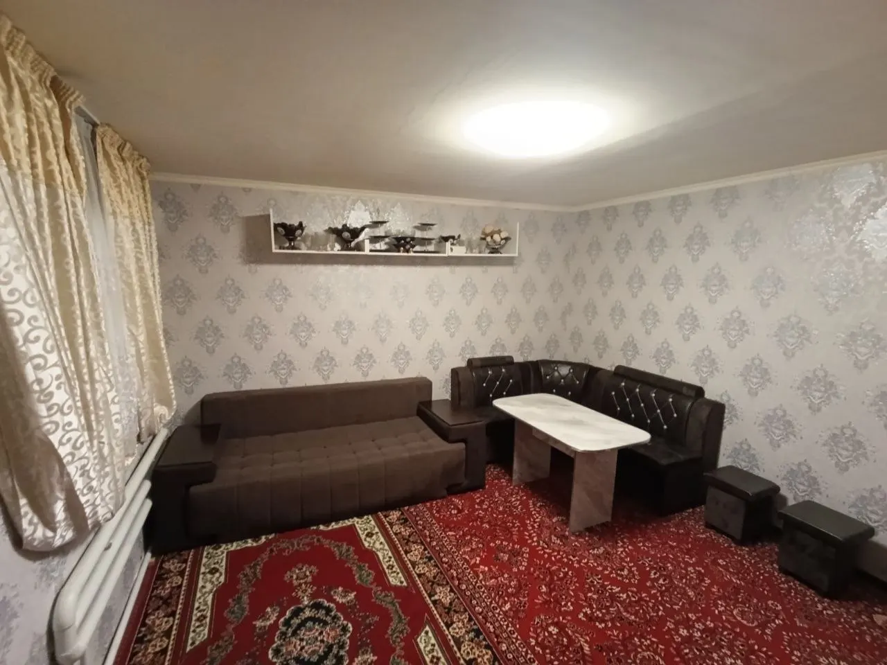 Сотилади ҳовли уй, 2 сотих, 1 қаватли — Зангиота тумани