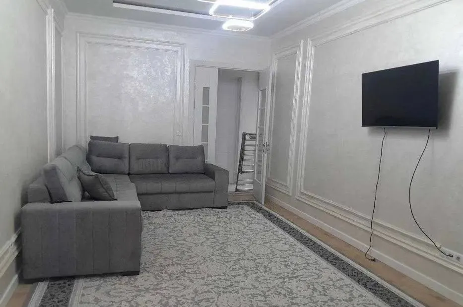 Сдаётся 2-комнатная квартира, 64 м², 5/13 этаж — Алмазарский район