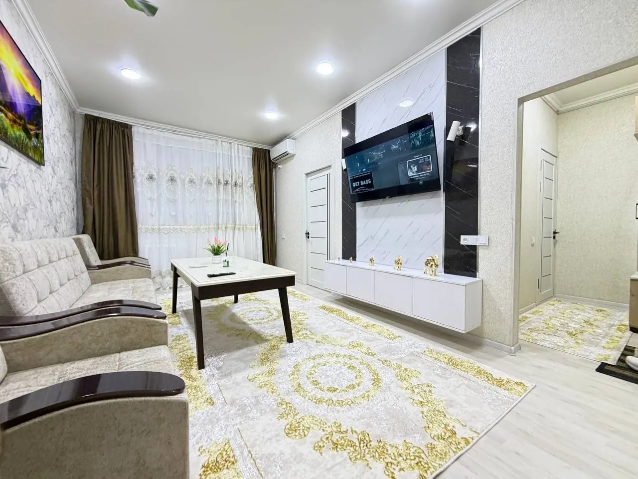Продаётся 1-комнатная квартира, 30 м², 4/4 этаж — Чиланзарский район