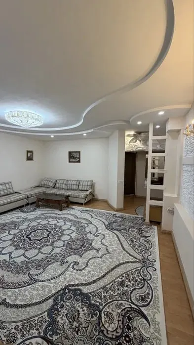 Сдаётся 3-комнатная квартира, 78 м², 2/4 этаж — Мирабадский район