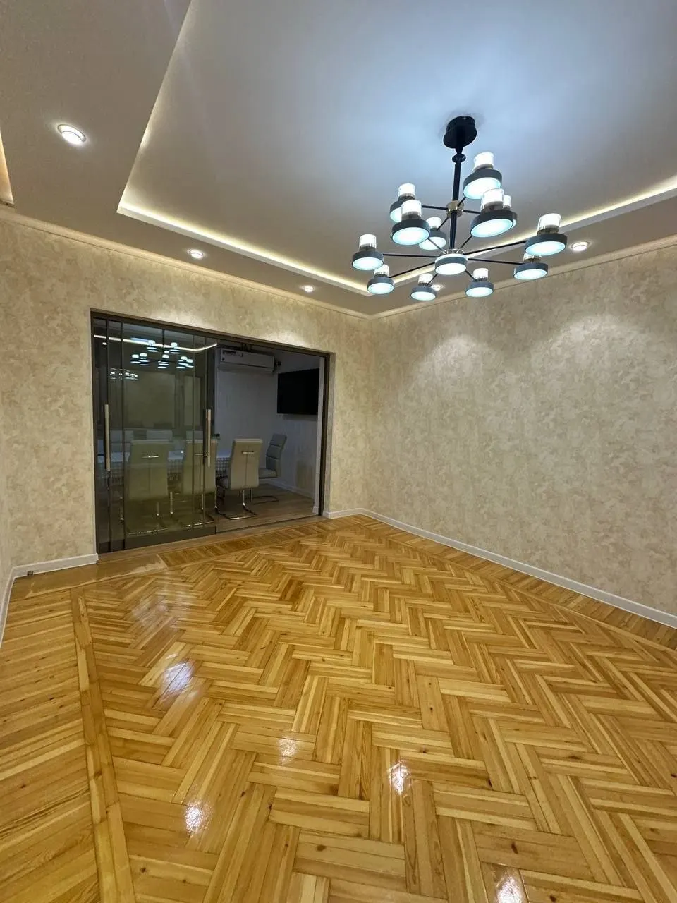 Сотилади 3 хонали квартира, 92 м², 9/10 қават — Юнусобод тумани