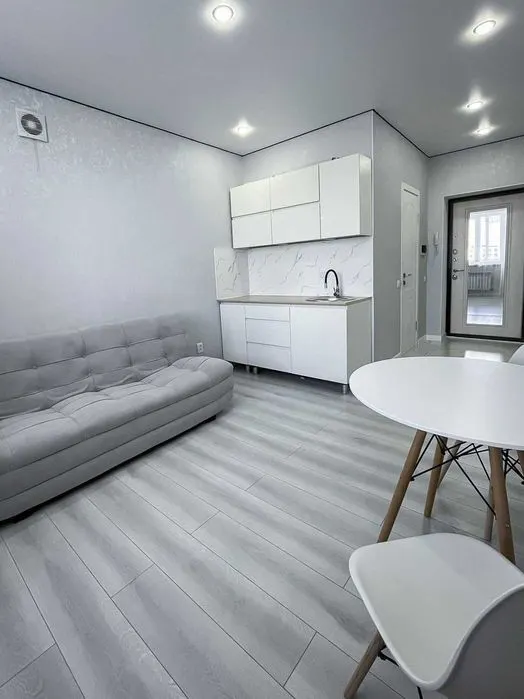 Сдаётся 2-комнатная квартира, 40 м², 6/10 этаж — Яккасарайский район