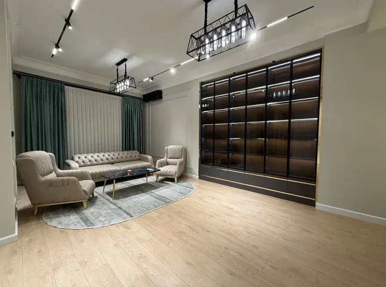 Продаётся 3-комнатная квартира, 92 м², 5/7 этаж — Мирзо-Улугбекский район