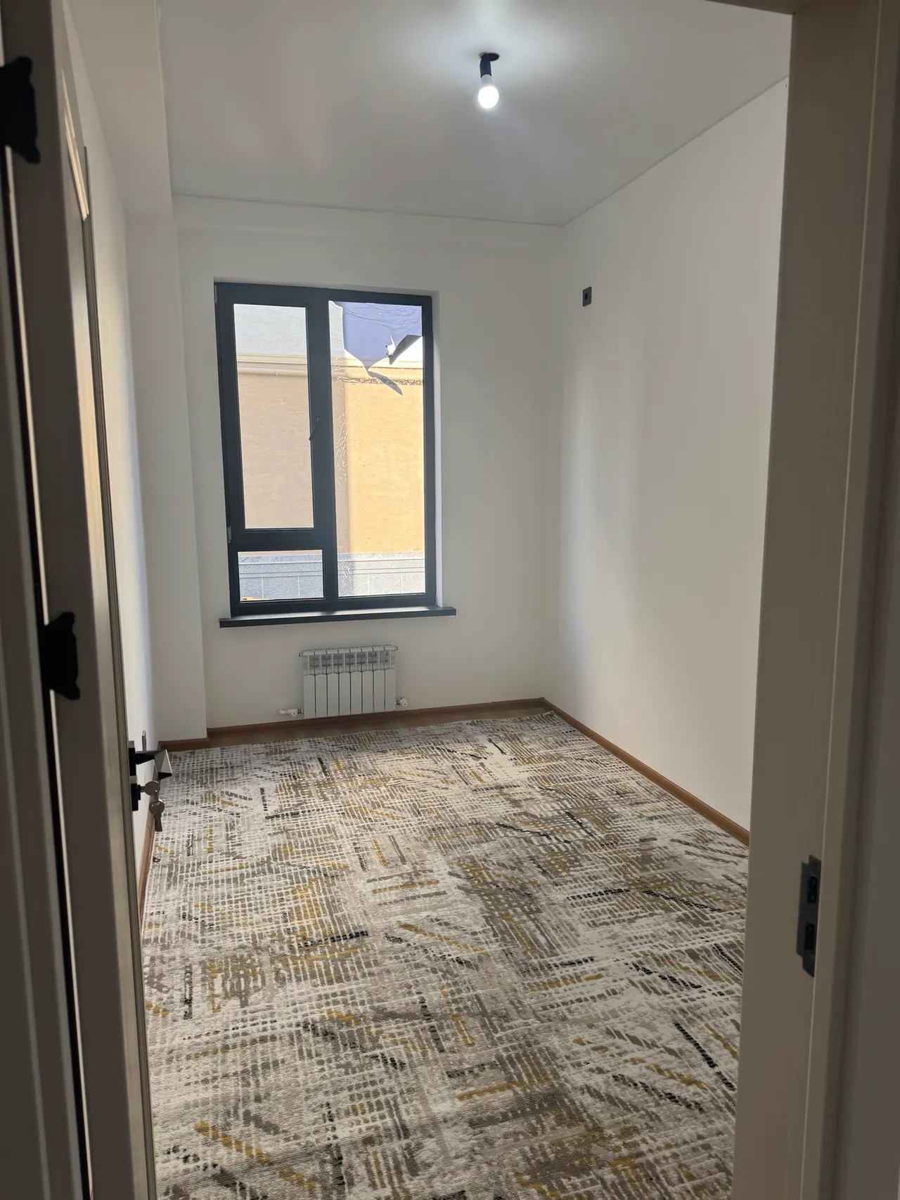 Ижарага берилади 5 хонали квартира, 124 м², 1/5 қават — Сергели тумани