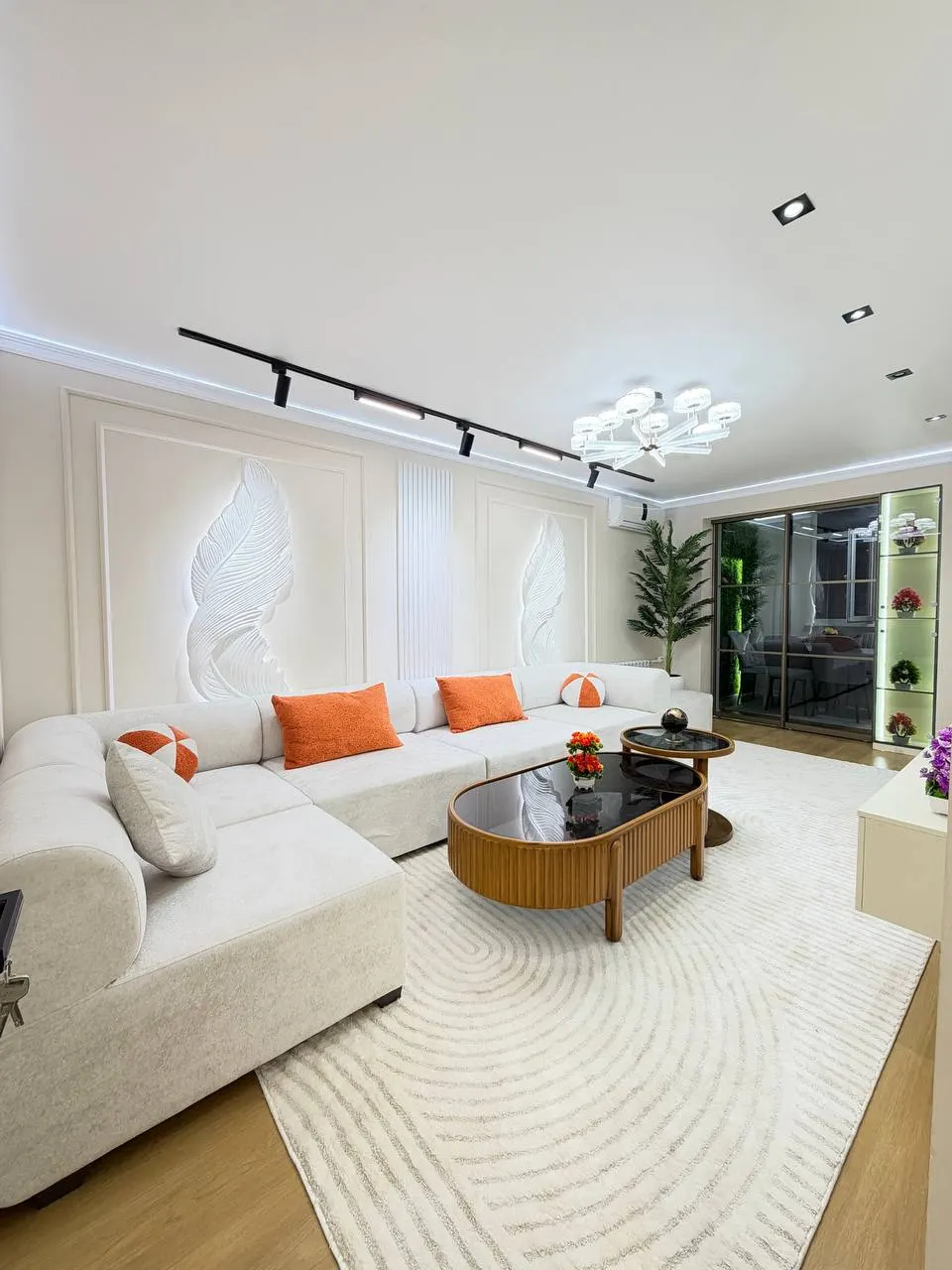 Продаётся 5-комнатная квартира, 85 м², 3/5 этаж — Чиланзарский район