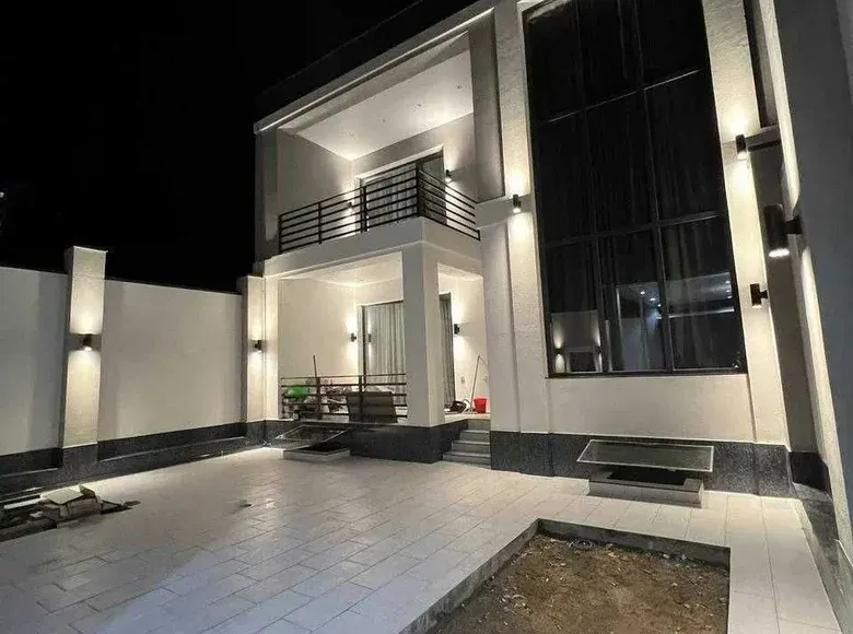 Сотилади 6 хонали ҳовли уй, 480 м² — Мирзо Улуғбек тумани