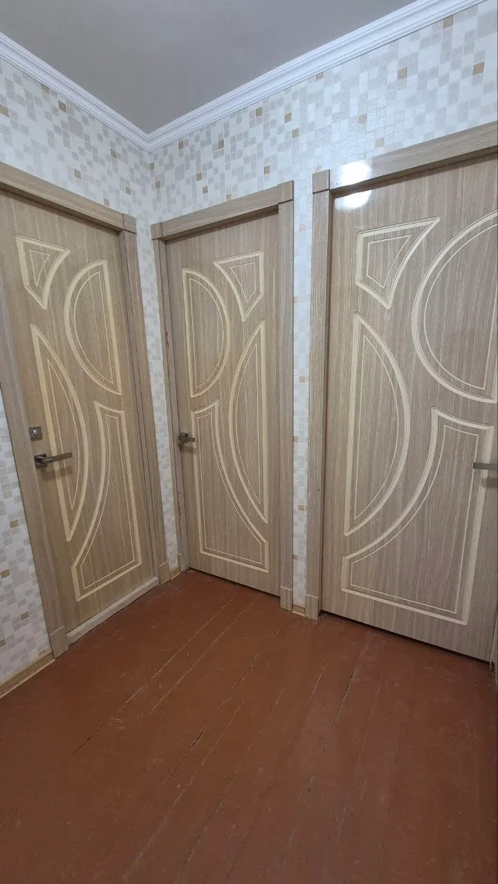 Sotiladi 1 xonali kvartira, 45 m², 2/4 qavat — Chirchiq shahri