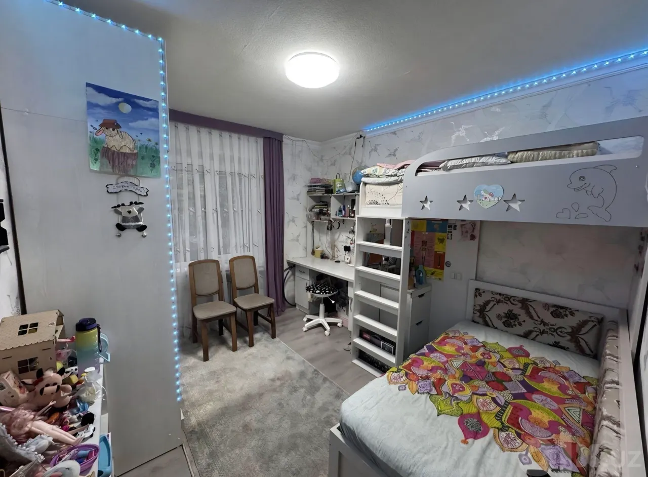 Сотилади 4 хонали квартира, 50 м², 4/5 қават — Чилонзор тумани