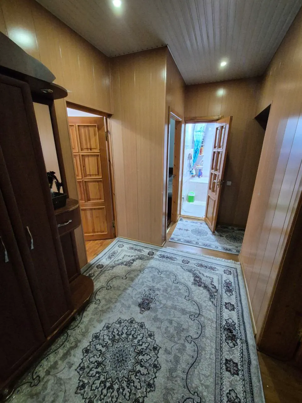Сотилади 4 хонали квартира, 92.1 м², 1/5 қават — Мирзо Улуғбек тумани