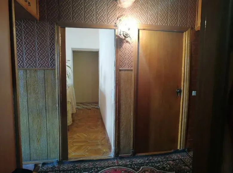 Sotiladi 4 xonali kvartira, 83 m², 3/4 qavat — Yunusobod tumani