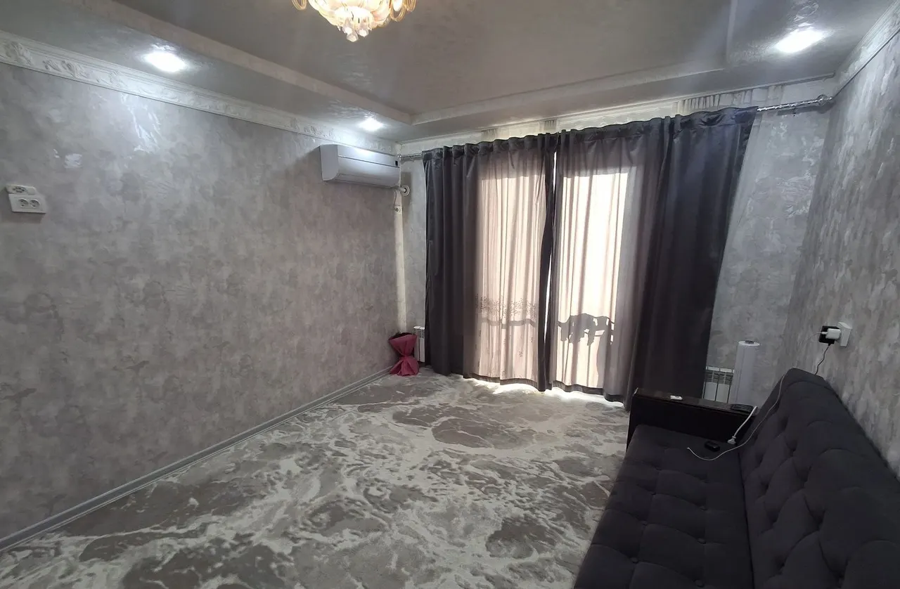 Сдаётся 1-комнатная квартира, 40 м², 8/10 этаж — Алмазарский район