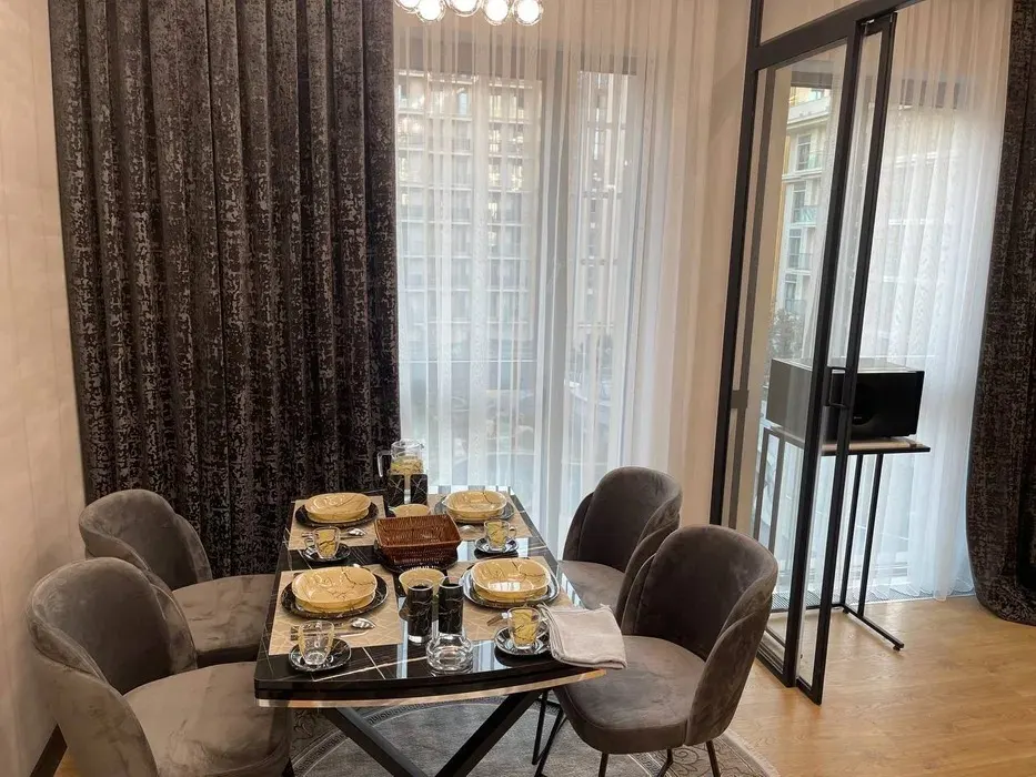 Сдаётся 1-комнатная квартира, 76 м², 4/11 этаж — Мирабадский район