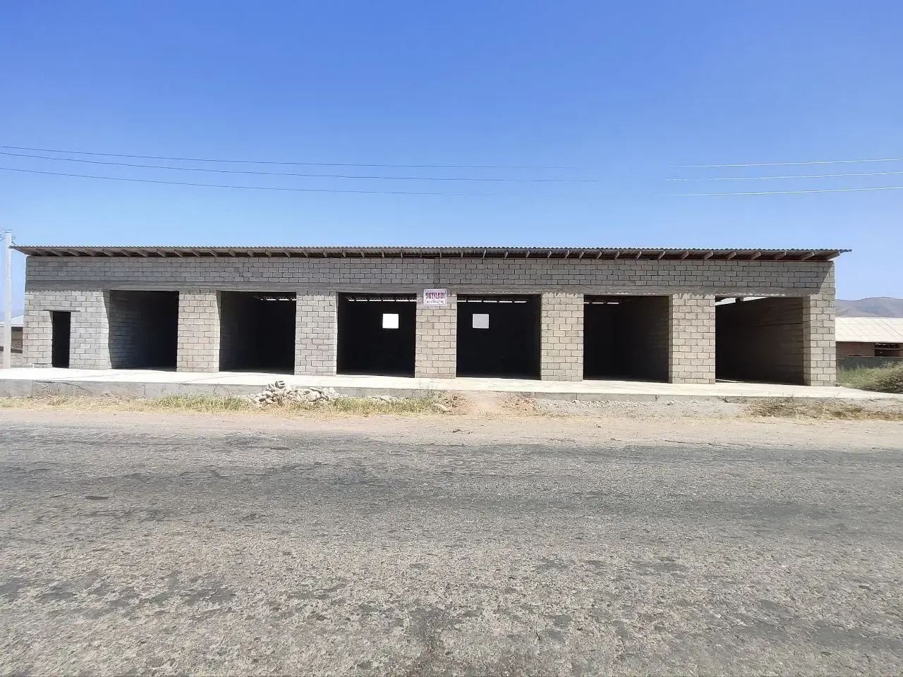 Сотилади тижорат биноси, 190 м², 5 сотих, 1/1 қават — Китоб тумани