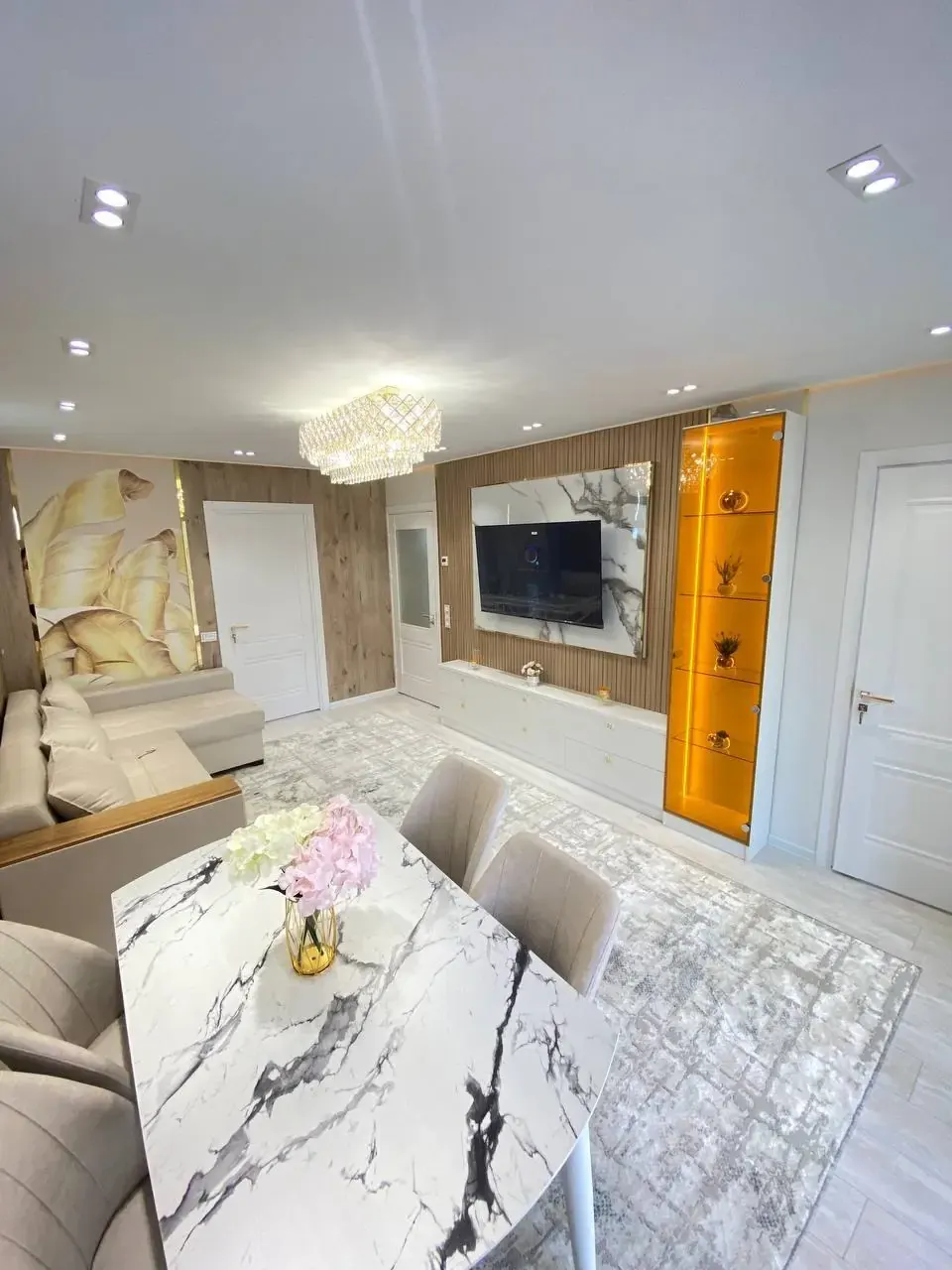 Сдаётся 2-комнатная квартира, 52 м², 2/4 этаж — Учтепинский район