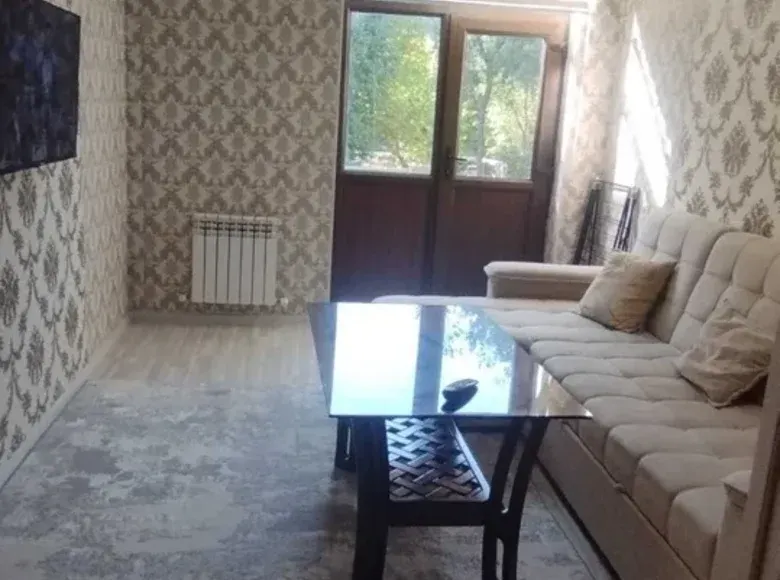 Сотилади 3 хонали квартира, 52 м², 2/5 қават — Чилонзор тумани