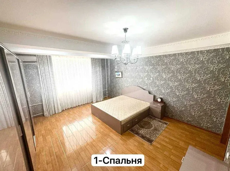 Сотилади 4 хонали квартира, 202 м², 2/7 қават — Миробод тумани