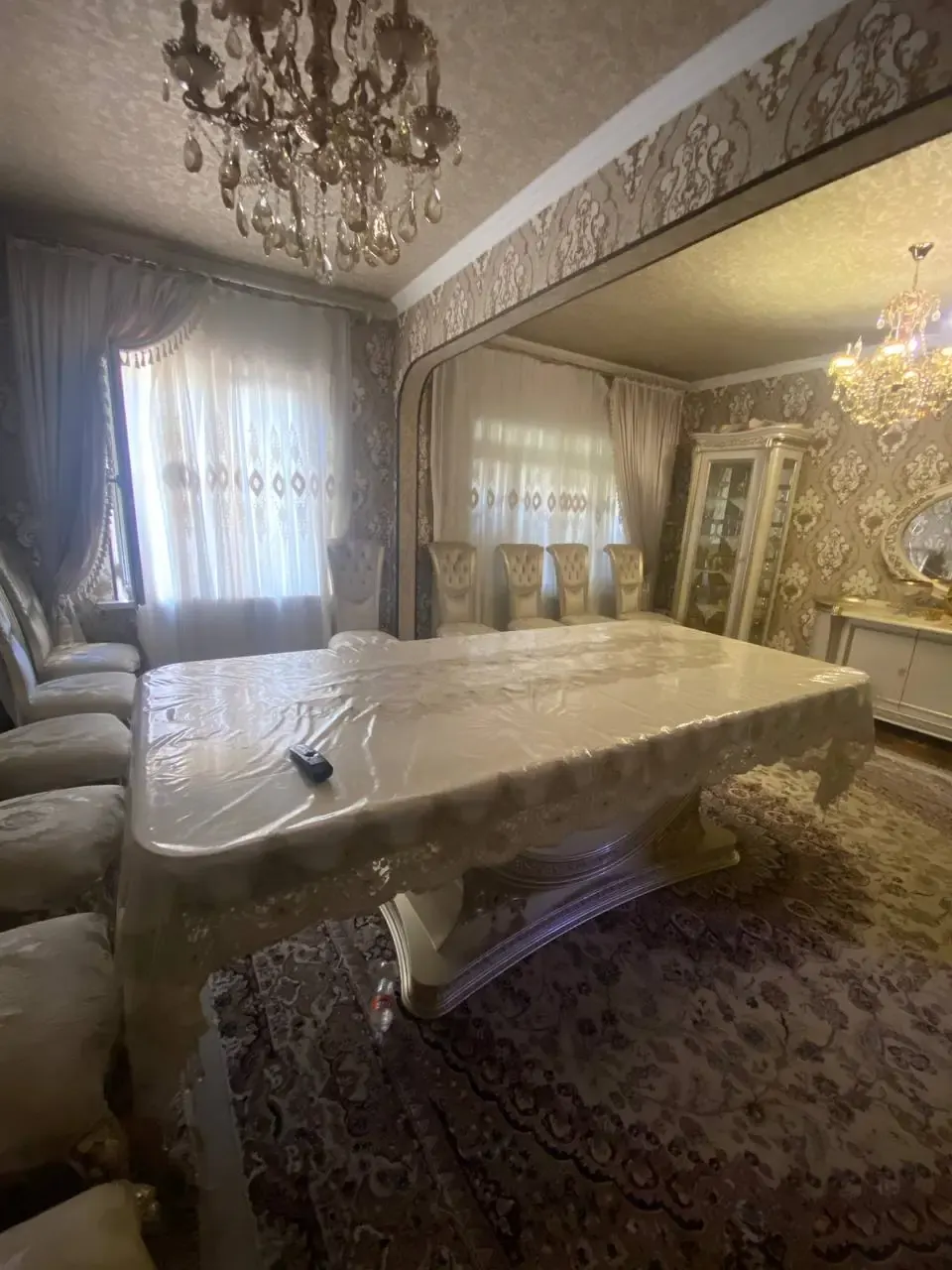 Сотилади 4 хонали квартира, 92 м², 3/5 қават — Яшнобод тумани