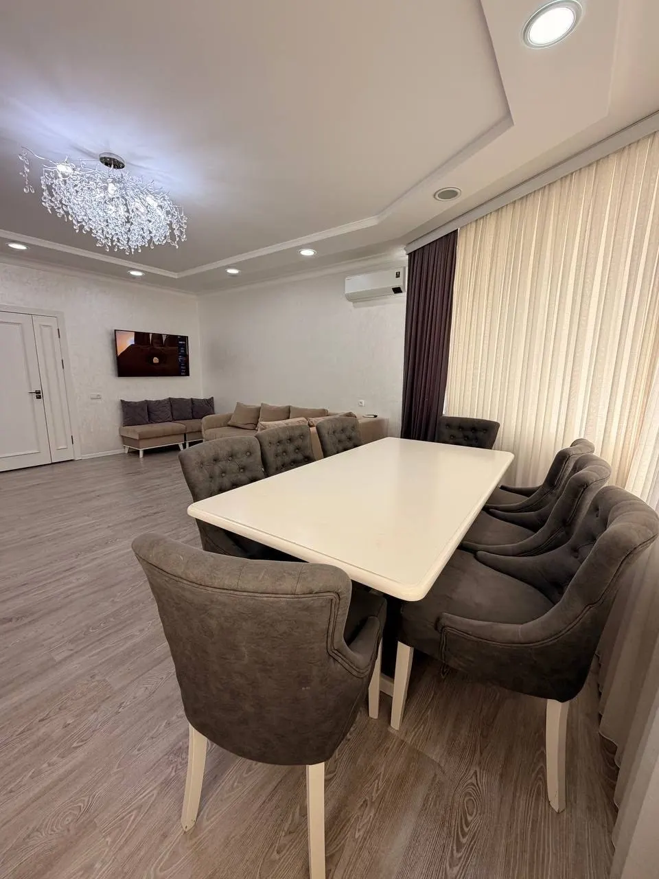 Sotiladi 3 xonali kvartira, 80 m², 3/6 qavat — Samarqand shahri