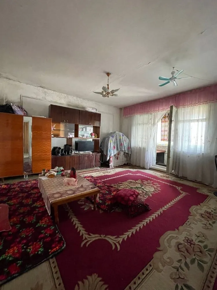 Сдаётся 1-комнатная квартира, 35 м², 8/9 этаж — Сергелийский район