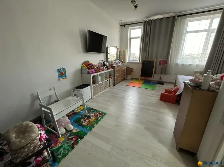 Продаётся 2-комнатная квартира, 65 м², 7/9 этаж — Яшнабадский район