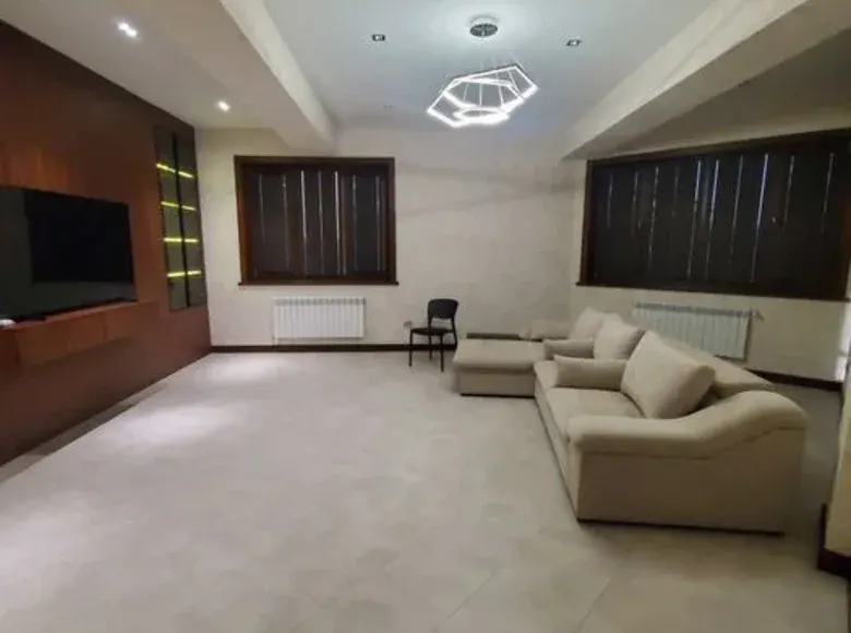 Ijaraga beriladi 3 xonali kvartira, 127 m², 5/6 qavat — Mirobod tumani