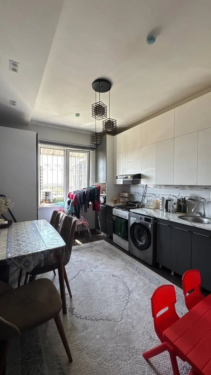 Сотилади 2 хонали квартира, 62 м², 11/16 қават — Янгиҳаёт тумани