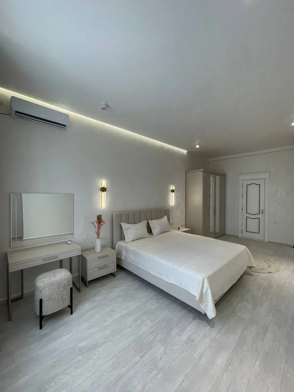 Ижарага берилади 4 хонали квартира, 130 м², 6/10 қават — Мирзо Улуғбек тумани