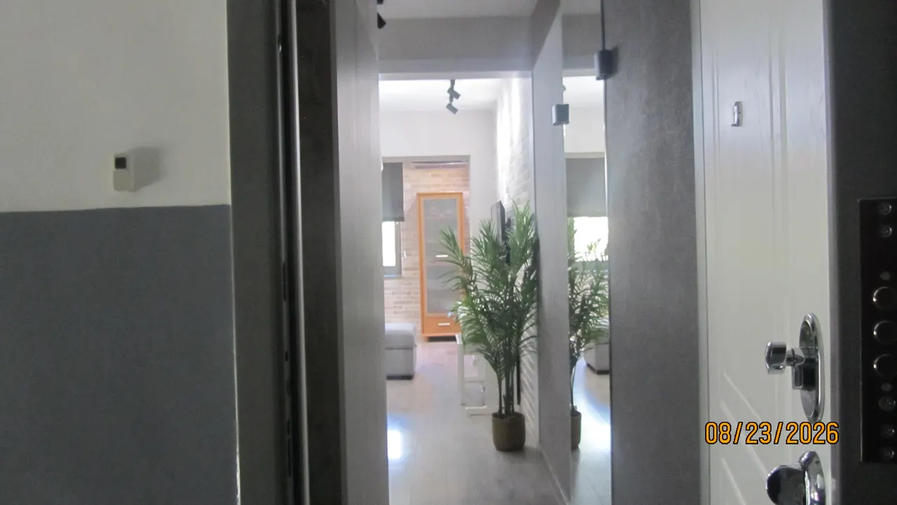 Продаётся 1-комнатная квартира, 38 м², 2/4 этаж — Яшнабадский район