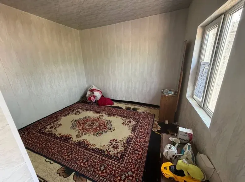 Ижарага берилади 2 хонали квартира, 30 м², 1/1 қават — Паркент тумани