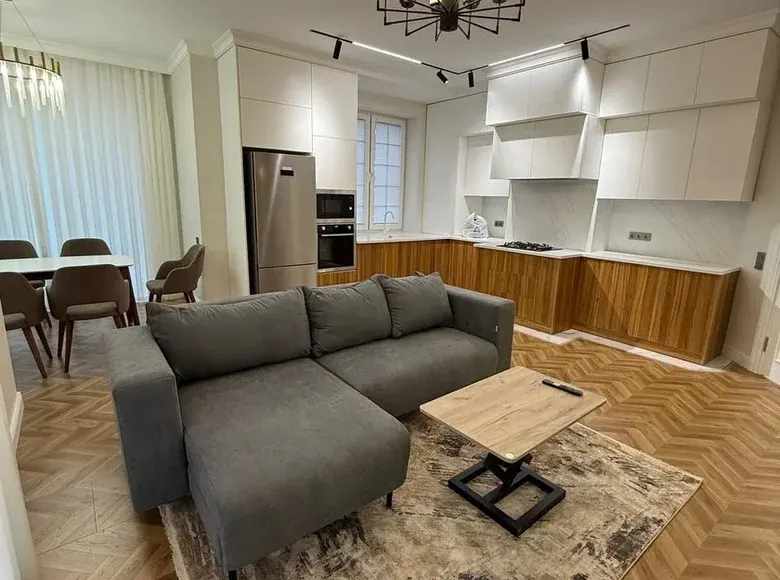 Сотилади 3 хонали квартира, 92 м², 6/10 қават — Миробод тумани
