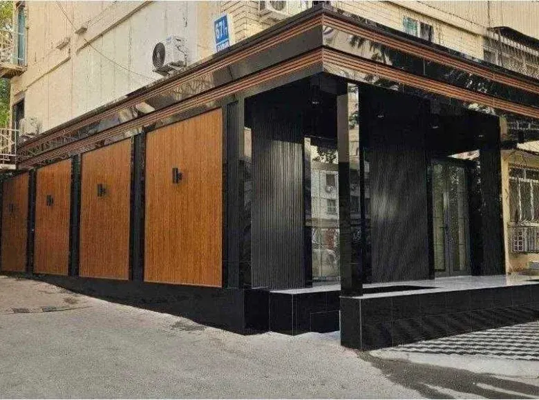 Sotiladi tijorat binosi, 82 m² — Yakkasaroy tumani