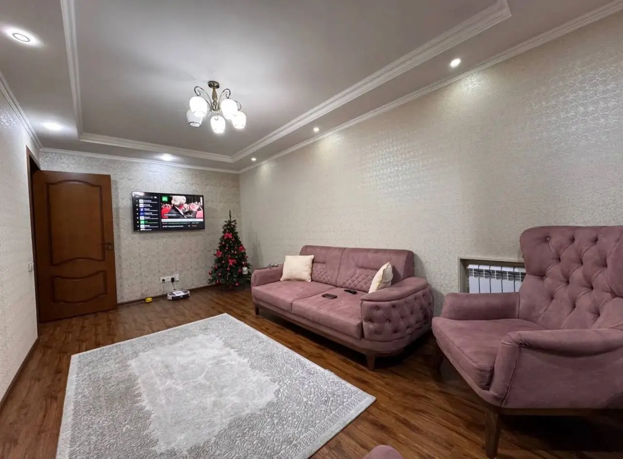Сотилади 4 хонали квартира, 80 м², 2/4 қават — Мирзо Улуғбек тумани
