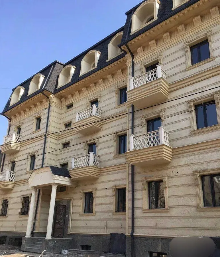Продаётся 3-комнатная квартира, 104 м², 2/4 этаж — Мирзо-Улугбекский район