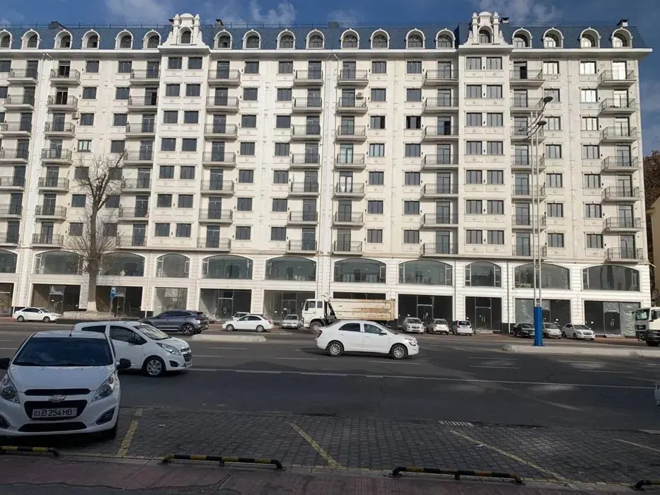 Sotiladi 3 xonali kvartira, 170 m², 9/10 qavat — Uchtepa tumani