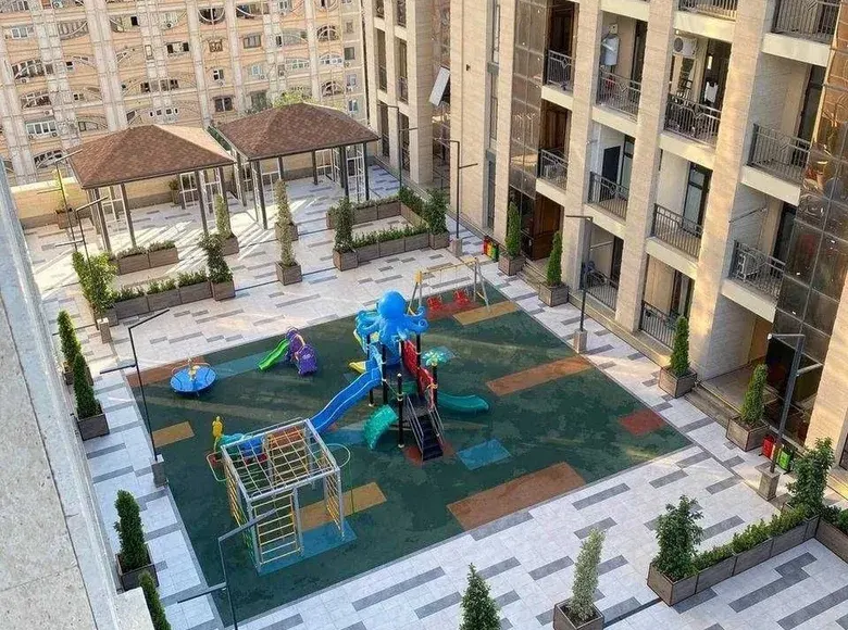 Сотилади 4 хонали квартира, 101 м², 7/11 қават — Мирзо Улуғбек тумани