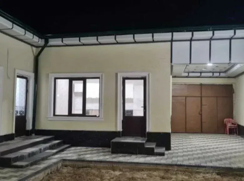 Сотилади 4 хонали ҳовли уй, 1.5 сотих, 240 м² — Тошкент шаҳри