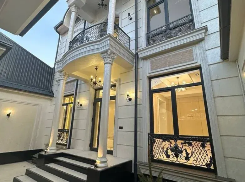 Sotiladi 6 xonali hovli uy, 2 sotix, 360 m² — Mirzo Ulugʻbek tumani
