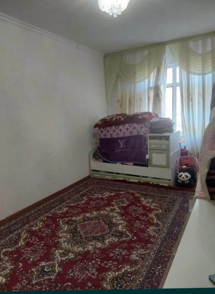 Сдаётся 2-комнатная квартира, 52 м², 2/4 этаж — Учтепинский район