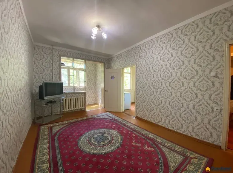 Продаётся 1-комнатная квартира, 33 м², 2/4 этаж — Мирзо-Улугбекский район