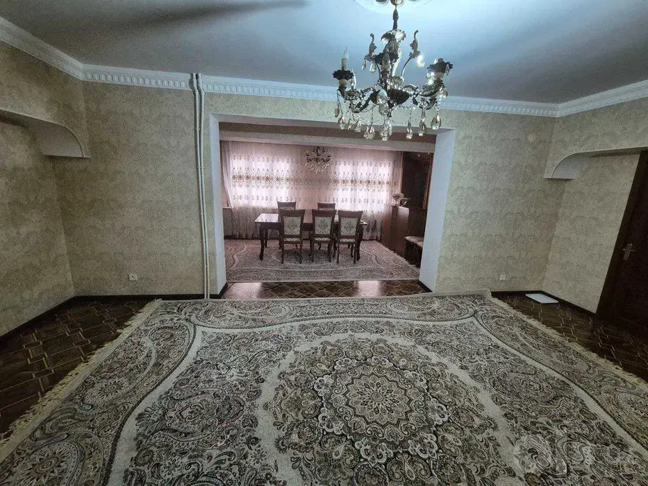 Продаётся 4-комнатная квартира, 126 м², 5/8 этаж — Мирзо-Улугбекский район