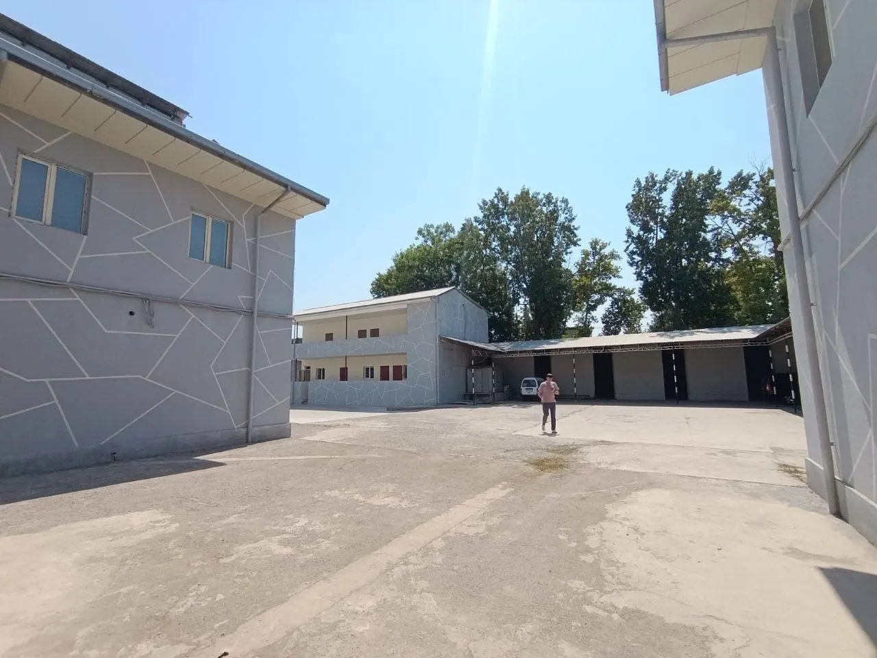 Продаётся коммерческое помещение, 16222 м², 150 сот. — Алмазарский район