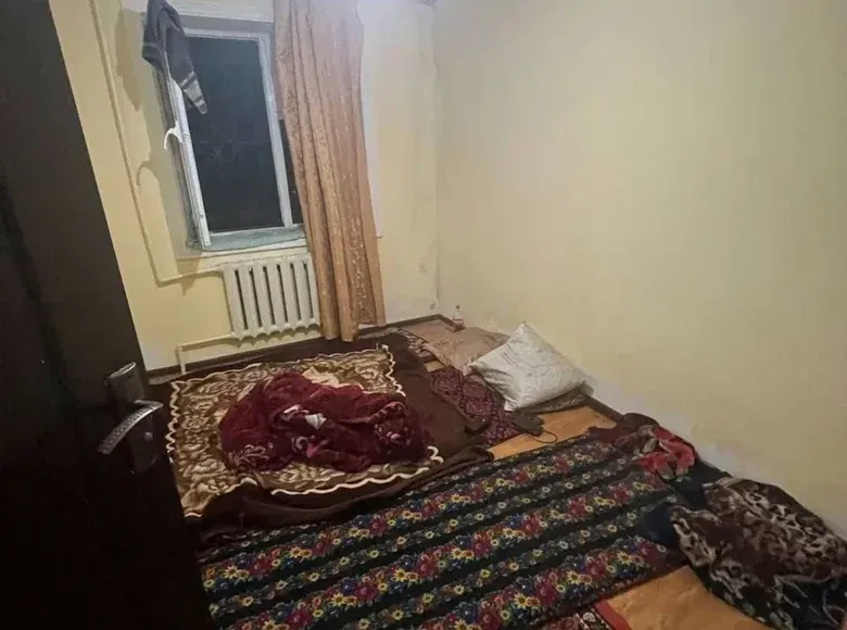 Sotiladi 2 xonali kvartira, 45 m², 1/4 qavat — Chilonzor tumani