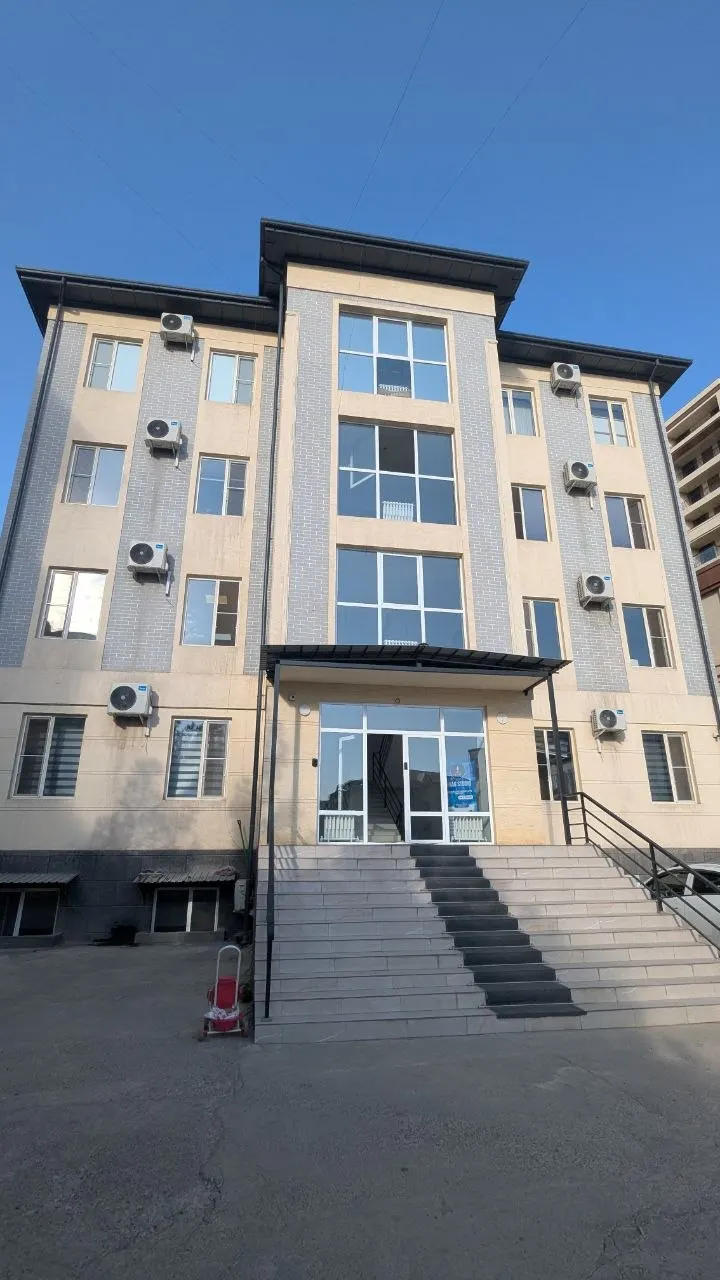 Сотилади тижорат биноси, 1235 м² — Яккасарой тумани