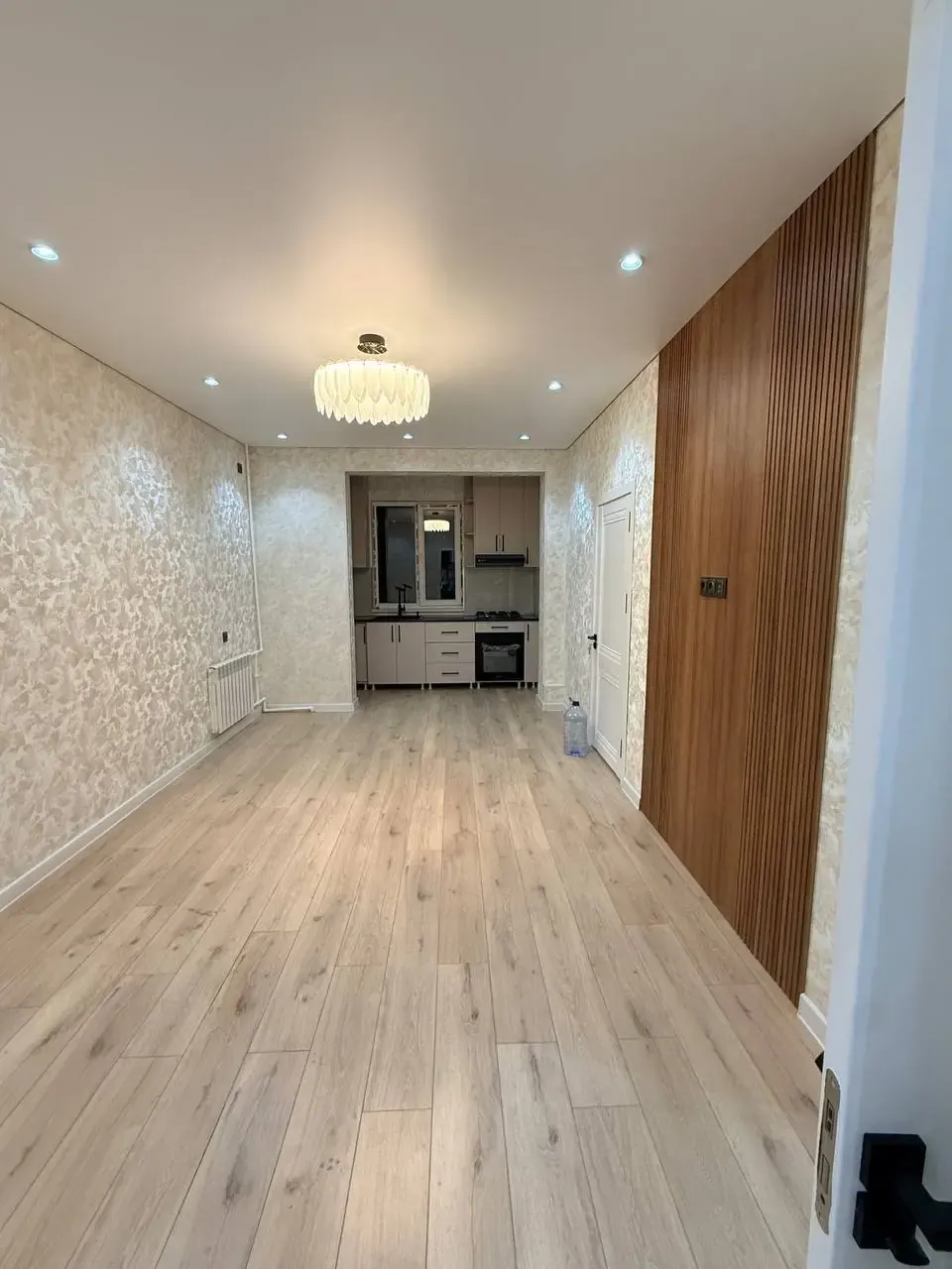 Сотилади 2 хонали квартира, 50 м², 2/4 қават — Мирзо Улуғбек тумани