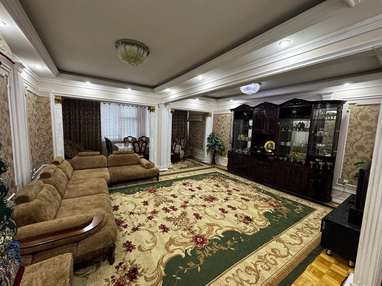 Сотилади 5 хонали квартира, 110 м², 5/5 қават — Миробод тумани