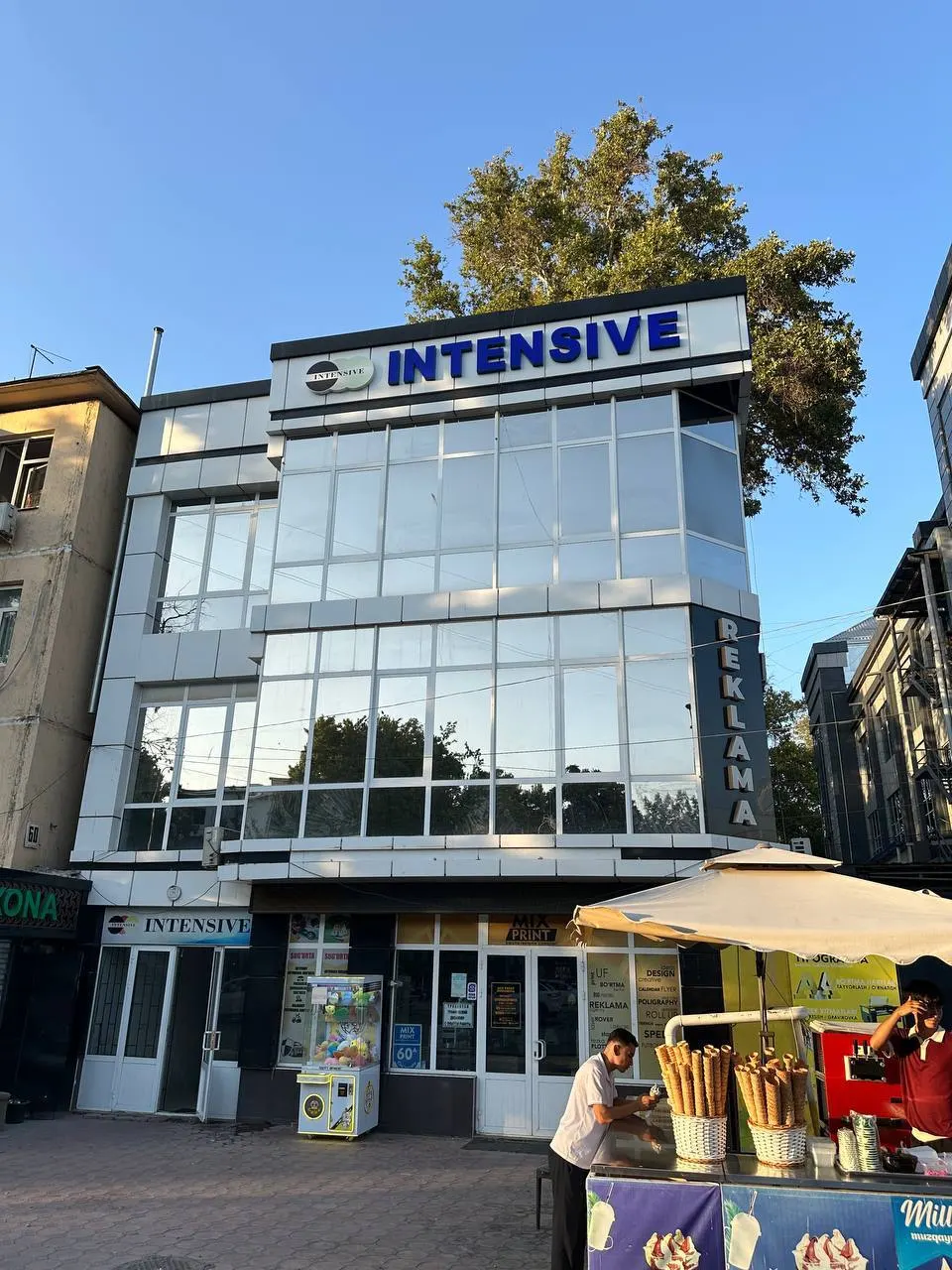 Ижарага берилади тижорат биноси, 70 м² — Чилонзор тумани